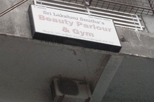 Sri Lakshmi Smithas Beauty Parlour - Hyderguda, Hyderabad