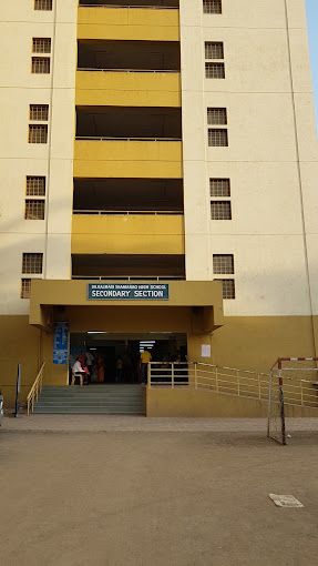 Dr. Kalmadi Shamarao High School - Erandwane, Pune