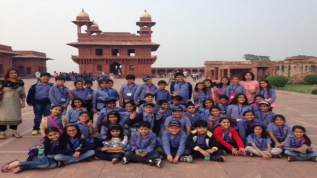Raghubir Singh Junior Modern School - India Gate, New Delhi