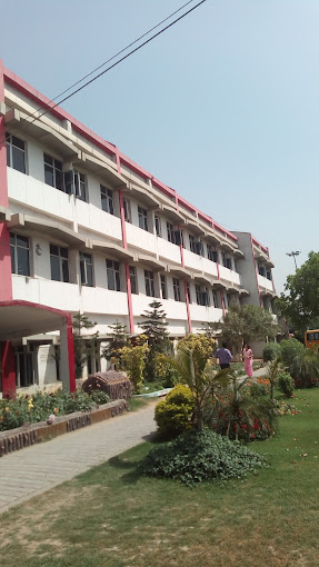 South Delhi Public School - Defence Colony, New Delhi