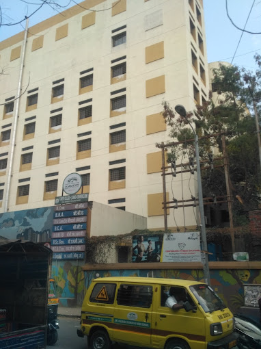 Dr. Kalmadi Shamarao High School - Erandwane, Pune