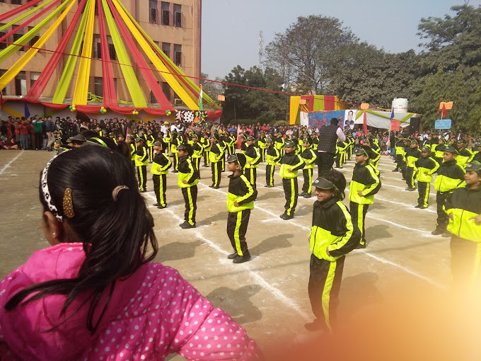 St. Giri Public School - Sarita Vihar, New Delhi