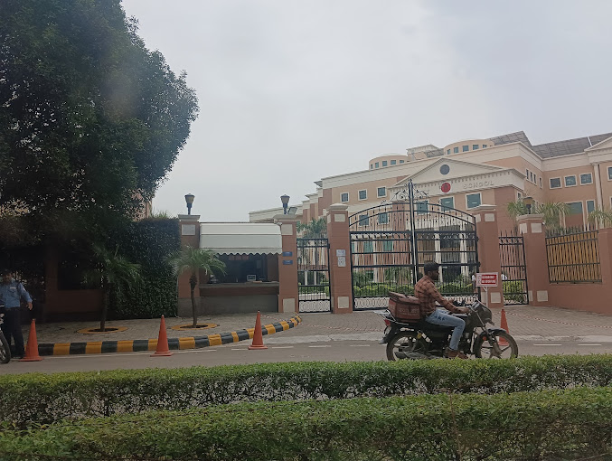 Suncity School International Academia - Sector 45, Gurugram